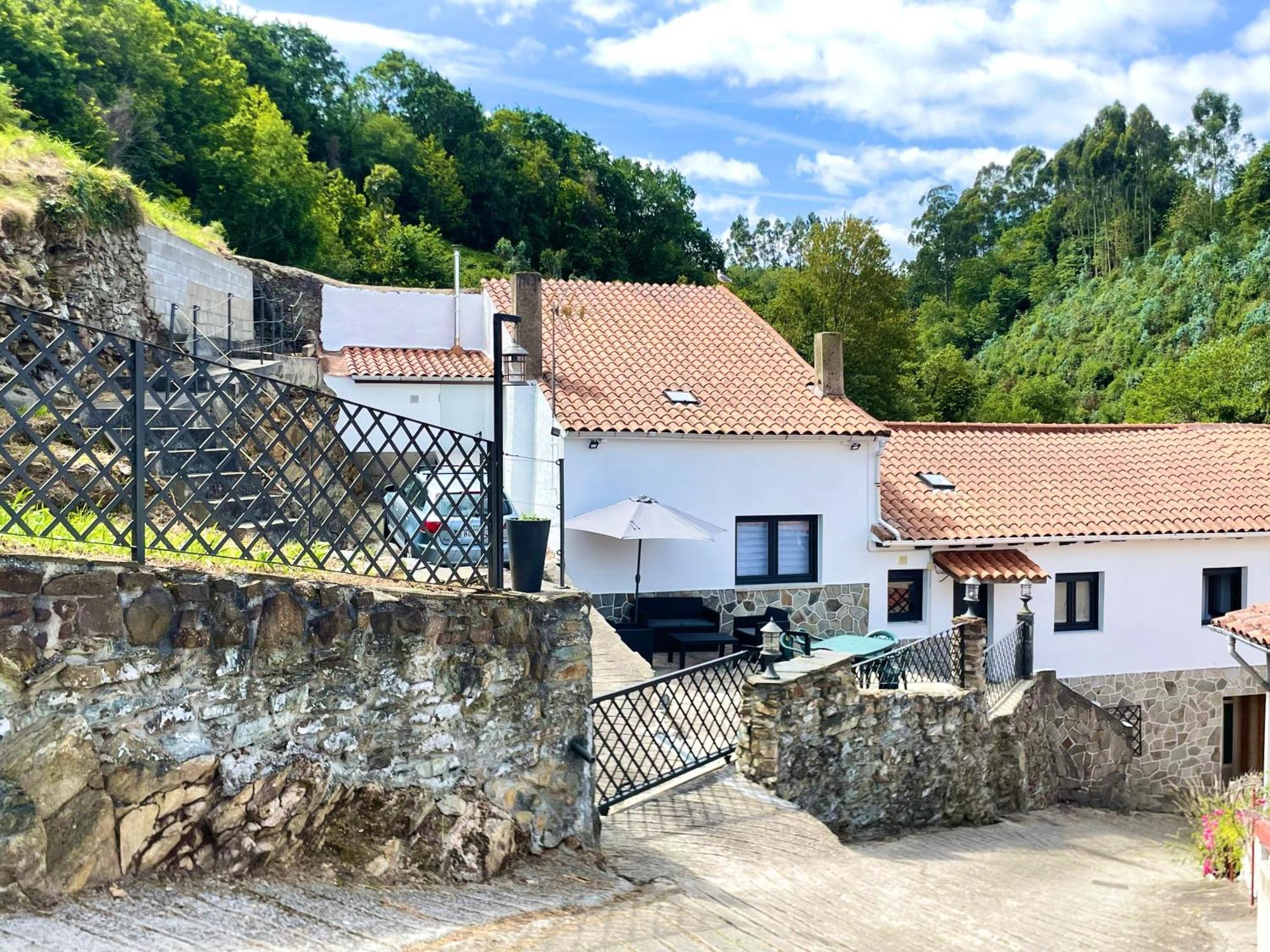 Casa Santi Y Laura Βίλα Cudillero Εξωτερικό φωτογραφία